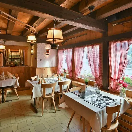 Restaurant Les Lilas Szálloda