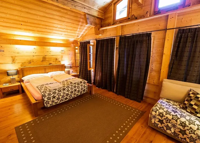 Hotel Restaurant Les Lilas 3*