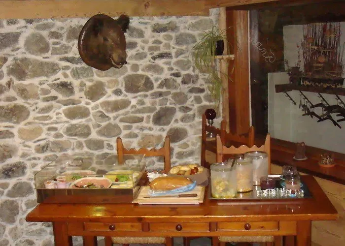 Restaurant Les Lilas Hotel 3*