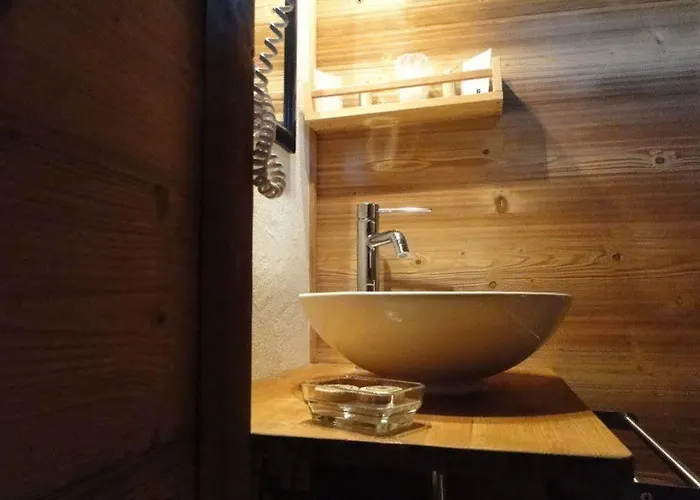 紫丁香餐厅酒店 酒店 莱迪亚布勒雷