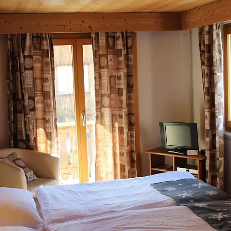 Restaurant Les Lilas Hotel 3*